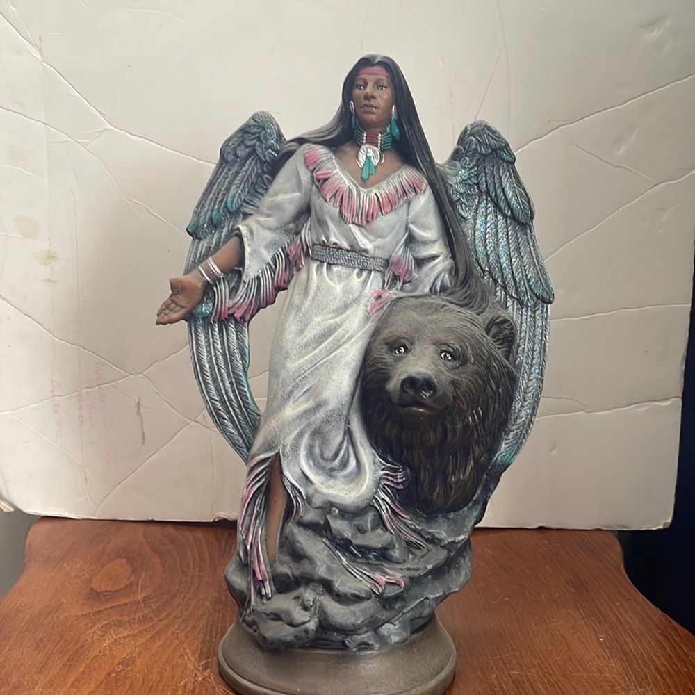 Statue